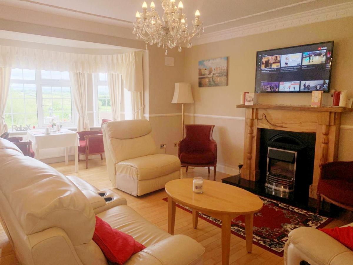 Rockfield Manor B&B, Knock Knock  Exterior foto